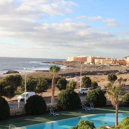 Sunny Duplex Martines אל מדאנו