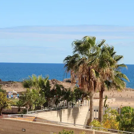 Sunny Duplex Martines *