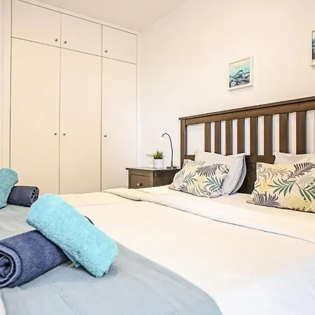 דירה Sunny Duplex Martines