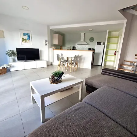 Sunny Duplex Martines Апартаменты Эль-Медано