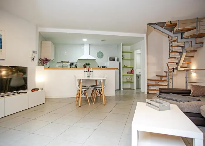 Lägenhet Sunny Duplex Martines